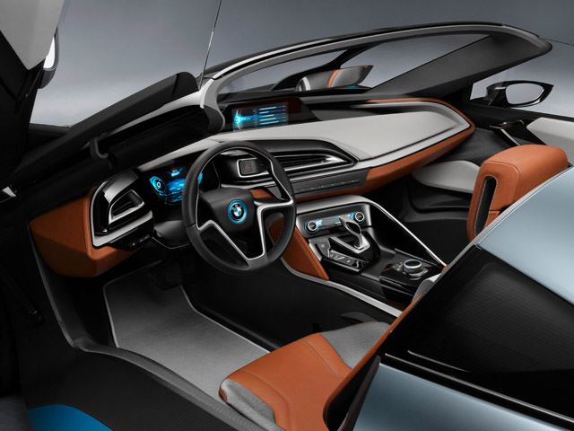 Мы знаем, где будет показан BMW i8 Spyder